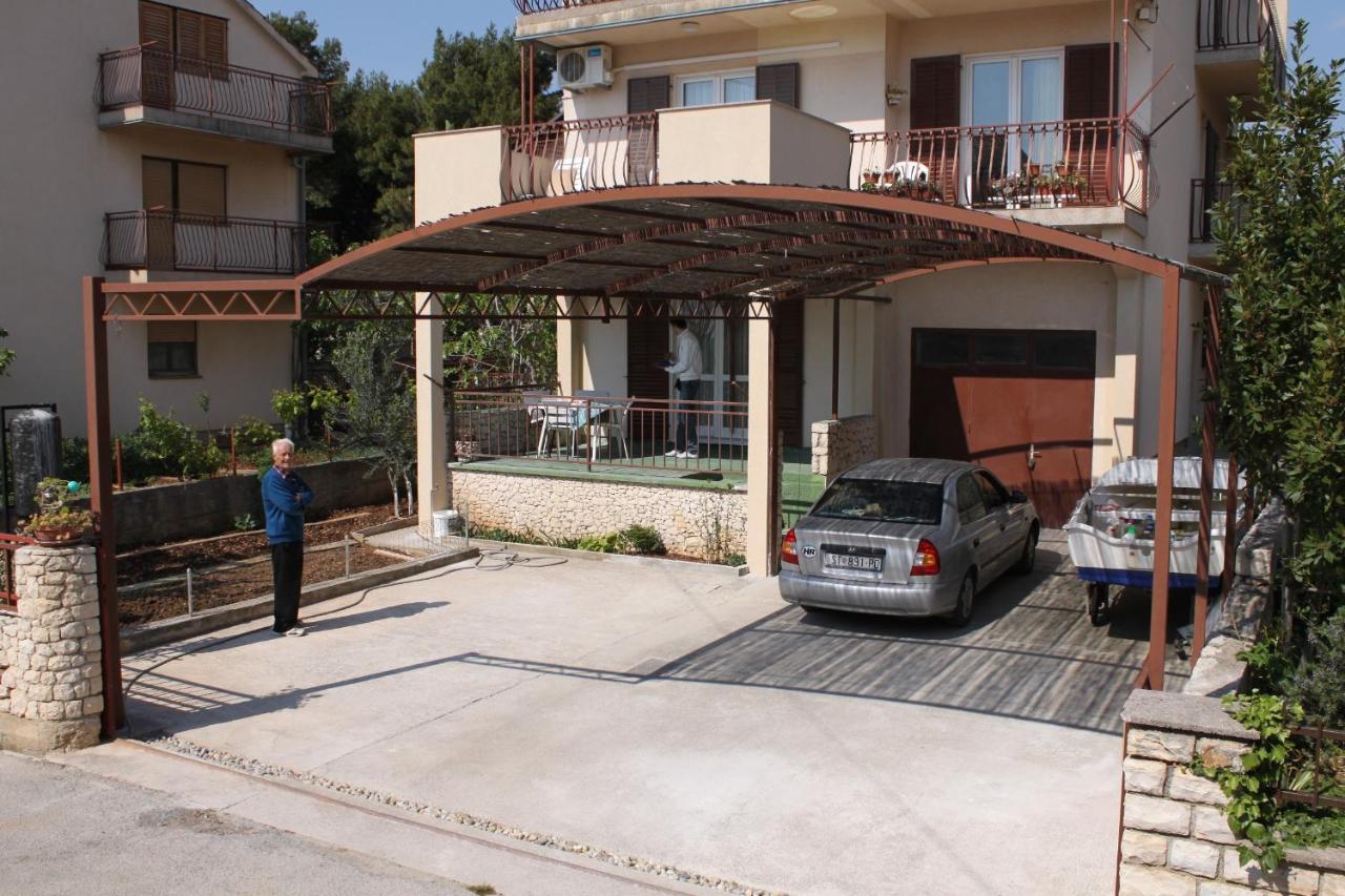 Apartments With A Parking Space Srima - Vodice, Vodice - 6099 ภายนอก รูปภาพ