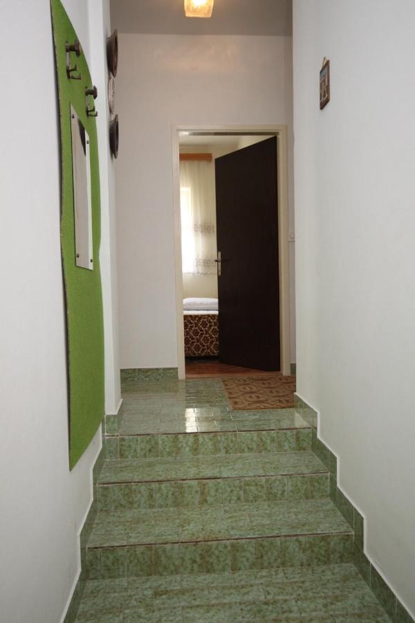 Apartments With A Parking Space Srima - Vodice, Vodice - 6099 ภายนอก รูปภาพ
