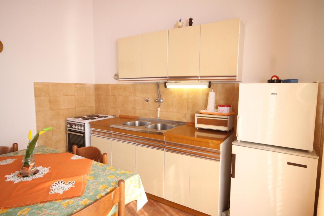 Apartments With A Parking Space Srima - Vodice, Vodice - 6099 ภายนอก รูปภาพ