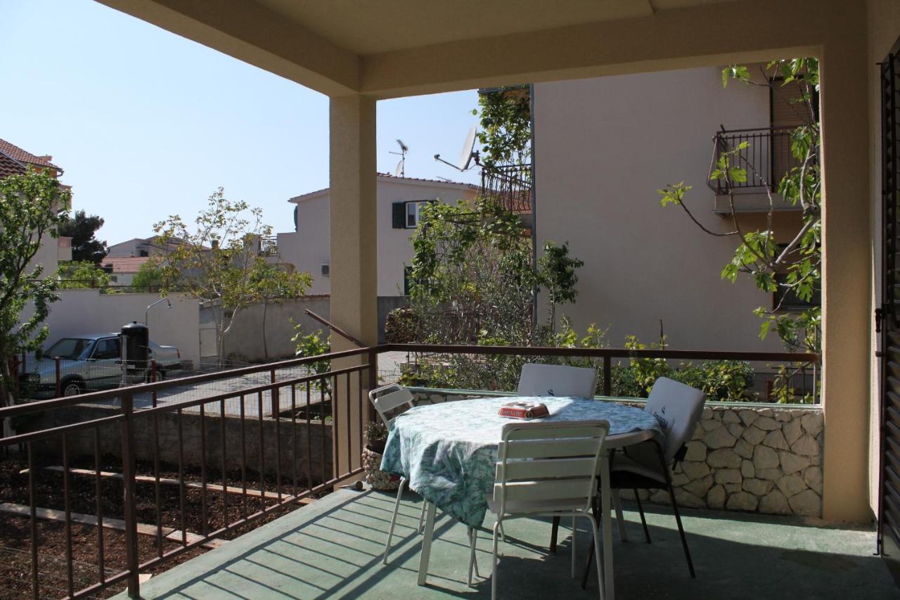Apartments With A Parking Space Srima - Vodice, Vodice - 6099 ภายนอก รูปภาพ